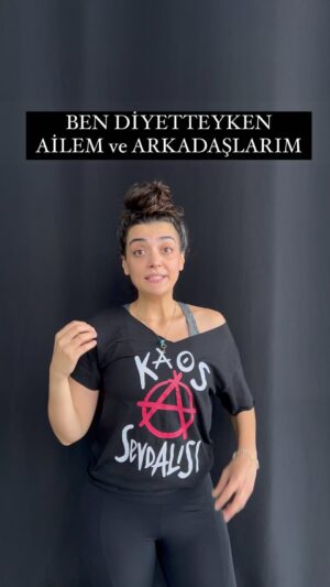 Merve Polat Instagram - Diyetteki arkadaşlarına yolla🥲 Kimlerin diyet düşmanı arkadaşları, ailesi varsa yorumlarda buluşuyoruz😂 

#diyet #3günde5kilo #detoks #kilo #kiloverme #kilokontrolü #kilovermekistiyorum #diyetgünlüğü #diyetisyen #diyetyemekleri #diyetlistesi