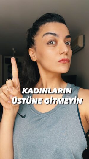 Merve Polat Instagram - KADINLARIN ÜSTÜNE GİTMEYİN🫵🏼💣🫵🏼 Videoyu yolla o da görsün✈️

#ilişkiler #kadın #erkek #intikam #demetvejesslegelkonuşalım 
@demetakalin @jessmolhoofficial @sevdaturkusevofficial