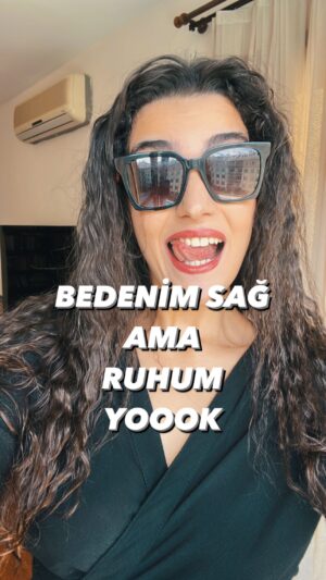 Merve Polat Instagram - KİMLER BÖYLE HİSSEDİYOR🤪 ona yolla✈️ 
#bedenimsağ
@mozisc
