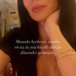 Merve Sevi Instagram - Artık böyle oluyor değil mi? Kuşak farkını hissediyoruz. Ayak uydurabilmenin verdiği ay daha yaşlanmamışımla arada kelimeleri anlamakta zorlandığımız dönem start verdi ☺️