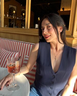 Merve Sevi Instagram - Favoriniz hangisi, 1, 2 ya da 3? 🥂

#reklam #işbirliği