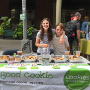 Mia Sinclair Jenness Instagram - Happiness is raising over $700 one cookie at a time for childhood cancer research. Thanks to everyone who came out today! #CookiesForKidsCancer #LoveLikeLiam