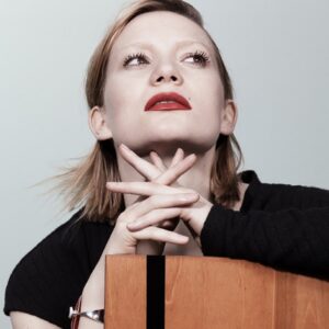 Mia Wasikowska Instagram - Babe ♥♥♥ #miawasikowska #interviewmagazine #craigmcdean