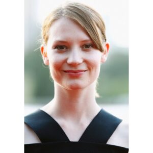Mia Wasikowska Instagram - Mia Wasikowska at the premiere of "Tracks" #miawasikowska #tracks #premiere #film #sydney #beautiful