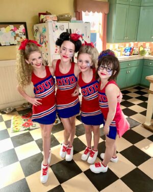 Mia Allan Instagram - Knock Em Loose #bts 
Now available to stream on @spotify 🎶

@nickelodeon 
#theallantwins #ellaallan #miaallan #ellaandmia #ellaandmiaallan #pairofqueens #apairofqueens #theloudhouse #thereallyloudhouse #nickelodeon #music #spotify #musical #sisters #thelouds #werethelouds #lolaloud #lanaloud #lanaandlola #lolaandlana #theloudtwins #janethevirgin
