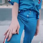 Mia Allan Instagram - Made you look! 🤣 👌🏼👊🏼 Can you guess who this is? 😉#twins #twinsofinstagram #theallantwins #love #beautiful #photooftheday #photography #photo #baseball #maruccibats #fashion #fashionblogger #fashionstyle #actor #actress #actorslife #actors #ella #mia #ellaallan #miaallan #loudhouseliveactionseries #loudhouse #nickelodeon #paramount #lola #lana #janethevirgin #jane #janethevirginedit