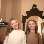 Mia Allan Instagram - When your sisters a minute older 🤣 #theallantwins #ellaandmia #ellaandmiaallan #ellaallan #miaallan #allantwins #pairofqueens #apairofqueens #twins #lolaandlana #lanaandlola #theloudtwins #lanaandlolaloud #thereallyloudhouse #theloudhouse #actors #twins #twinsisters #dance #kardashian #kardashians #kyliejenner #kendalljenner @kyliejenner @kendalljenner @kardashians