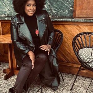 Mica Paris Instagram - Supporting the Royal British Legion poppy launch 2023 🙏🏾

#remembrance #lestweforget🌹