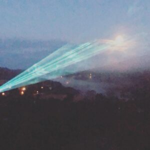 Michaela Badinková Instagram - Noir Festival 2021 tentokrát na hradě Šternberk.  Úžasná atmosféra , skvělé projekce , setkání s kamarádama. Ooooh😄 , jak moc jsme si to užili. Děkujeme Vítku a Ájo❣️ A sakriš 🙉 , Krobotkooo neudělaly jsme si společné foto😂!!! Tak příští rok to rozjedem znovu🤗🤗🤗 #noirfestival  #movienight  @jan_teply  @marekadamczyk_cz  @lenka_krobotova