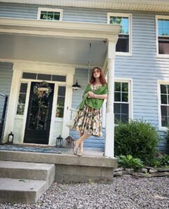 Actress Michaela Jill Murphy HD Instagram Photos and Wallpapers June 2024