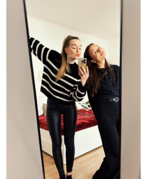 Michaela Pecháčková Instagram - Moje drahá včera slavila❤️❤️ @naty_hejlova vítej mezi cet, raketo🚀!! DĚKUJU TI❤️🫶🧚‍♀️