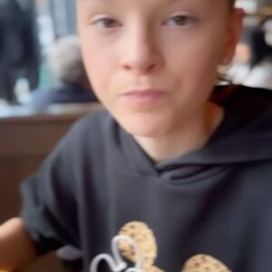 Michaela Pecháčková Instagram - Dneska na holčičí jízdě v @kolkovna_restaurants 🧡!
Víkend = žádná dieta, takže byla svíčková i dezert!
A jak řekla Nikola, dáte si tady jednou tohle jídlo a už nechcete jiný !! 😀🤤🤷‍♀️
11/10 Nikol doporučuje !! 
Děkujeme za skvělý jídlo! 🧡

#spoluprace #kolkovna #oběd #food #dietastranou #MILUJEMEJÍDLO