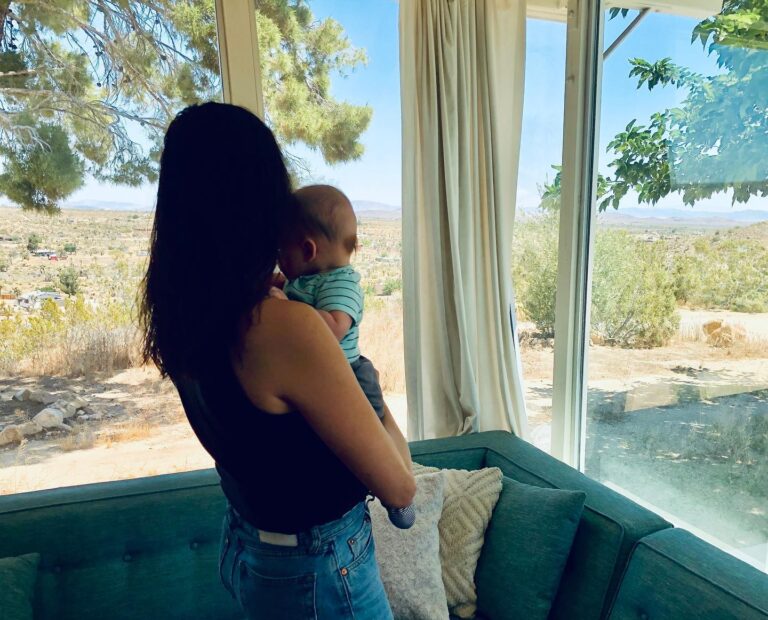 Michaela Conlin Instagram - Haven’t posted in a while because this happened! We had a baby boy and his name is Charlie 💘💘 2.2019
