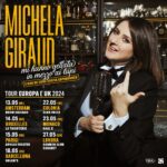 Michela Giraud Instagram - Molti di voi mi hanno chiesto “Michela ma quando torni a fare standup?” “Michela ma quando tornerai a sfilare sulle passerelle di intimo?” “Michela dov’è il bagno?” Finalmente ecco la risposta alle vostre domande : non paga di aver tentato di rovinare questo bellissimo paese che tutto il mondo ci invidia ho deciso di invadere l’Europa, per verificare l’affetto e il calore di coloro che sono sempre determinanti sui voti del referendum dell’ acqua: gli italiani all’estero. Sarete voi le mie cavie, siete contenti? Link in bio e nelle stories ❤️ @vivoconcerti