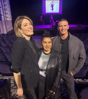 Michelle Collins Instagram - Nothing says LA like your favorite Faithful coming to your show and your favorite Olympian driving you to the airport. Best 48 hours of my life seeing people I adore, meeting listeners, doing a lil late night, getting a massive needle full of roids, only looking left and guess what YES GOING TO THE OUTLETS. (Run to the Last Call in the OC trust me.) Next stop Philly!!! See you at the @citywineryphil tomorrow night 🥰