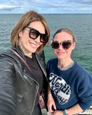 Michelle Collins Instagram - A smattering of images from my whirlwind trip to the Miami & NYC: Seeing my girl @missjuliastiles in her element as a DIRECTOR (!) of “Wish You Were Here” (and later, a pic of us taken by a hotel employee on .5 that I’ll cherish); the cat, a model; beach day with @mickyblue; Polo Bar with the Best Week Ever crew @claudiaizet @nysean & @normanbakertv (pic taken directly outside); scenery; @bravowwhl which was a dream; @hodaandjenna with @phammertime all the way from Milan & EP @taliaparkinson who is one of the best in the biz; Normy & Jules; and post @todayonsiriusxm with the angels that are @gavin_shulman & @donnafarizan. I’m literally having dopamine withdrawals as I type this…