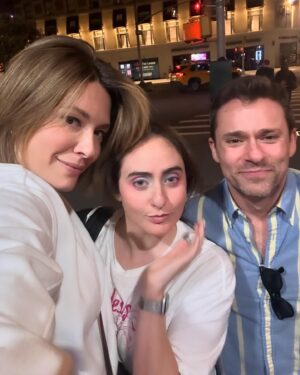 Michelle Collins Instagram - Just my 3 comedy idols having a shrimp/fry/3 martini dinner. Wild how these 2 angels will be making appearances with me on T*UR which starts next week!!!