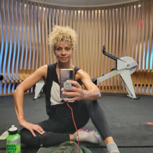 Michelle Hurd Instagram - It's my birthday,  and I am  grateful and thankful for another year in this body and on this planet. And I am so very grateful and thankful for my family and friends and the love they share with me. Feeling very rich today🥰❤️🙏🏾