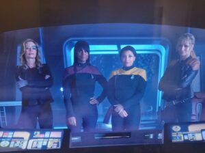 Michelle Hurd Instagram - Also, how cool is this! The old , the new, and the next generation of Star Trek! LOVE these ladies so much!! ❤️🖖🏾