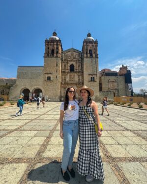 Michelle Macedo Instagram - Exploring the world with my built-in bestie 👭✨