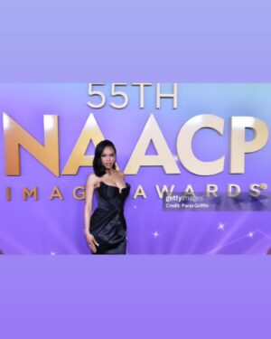 Michelle Mitchenor Instagram - Slides 7-9 🥲♠️.The Journey is the WIN 🏆 
@naacpimageawards Congrats to all the winners and fellow nominees. Til ‘ next time 🖤

Glam Squad THANK YOU! Oh! How I Thank YOU! 
Styling @apuje & asst @neissa.diabate 
Hair @jazzmynsamuels 
Mua @ninjaaaaaa / @theninjafilter 

To my sis @javicia Thank you for mentioning my name in a room I wasn’t in! You’re one of my biggest inspirations to keep going and I’m honored to know you and do life with you. 

#silentassassin #naacpimageawards #nominee