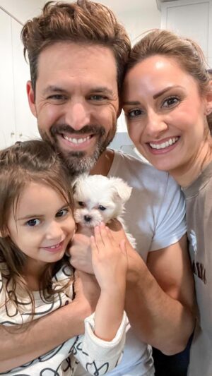 Michelle West Instagram - Happy Sunday.  May your day be spent in a way that you feel gratitude for life and its most amazing gift of presence. ❤️❤️❤️ and for a Big Ole Booty! 
.
.
.
.
.
#positivefamily #positiveinfluences #positivefamilies #influencepositivity #deanjwest #charliwest #michellewest #teamwest  #gratitudesundays