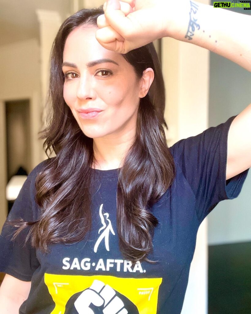 Michelle Borth Instagram - Silence never won basic rights, they’re not handed down from above, they are forced by the pressures below. This is our fight. #sagaftrastrike #sagaftrastrong #power2performers #togetherwestand