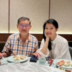 Michelle Chong Instagram - Love eating with @papachongcooks because he’s as much a foodie as I am (and hopefully he’ll recreate the dishes at home 😝)! Documenting this fab meal at one of my fav restaurants @redhouseseafood. This is their beautiful newly-renovated branch at Clarke Quay. Their Alaskan King Crab steamed with Chinese wine & egg white is so fresh and meaty! Must order their deep-sea Giant Grouper (in double-boiled fish broth 深海龙趸鱼片汤 & stewed in claypot 蒜子豆根焖龙趸头腩) and my all-time fav #paofan 泡饭! Their pulut hitam purple rice 年糕 is such a fantastic idea for CNY!🧧😋 P.S. how many of you can pronounce this Chinese character 趸 without googling?!! 😅 Bet 95% of you got it wrong! 🤪 #SingaporeFood rocks. 🇸🇬🍲😍