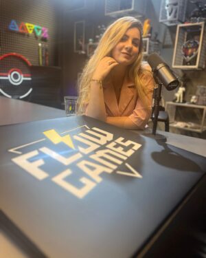 Michelle Giudice Instagram - Ontem teve @flowgamestv junto com @felipegrinnan e com os hosts queridos @phoenixbrnnf @micalibruno 
Foi um prazer estar de novo com vocês, e eu agradeço muito a vocês e a toda comunidade de RESIDENT EVIL pelo carinho!!!

#flowgamestv #residentevil #podcast #residentevil4 #residentevil4remake #ashley #atrizdavoz #dubladora #dublagem #voz #capcom #game #games