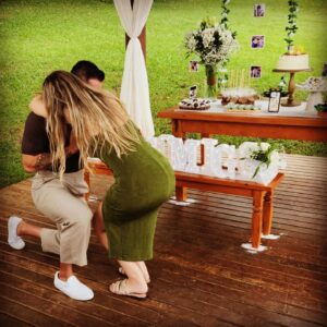 Michelle Giudice Instagram - Hoje é aniversário do amor da minha vidaaaaaa!!! E como eu disse, celebrar mais um ano de vida seu é o mesmo que celebrar mais um ano de felicidade meu.  Eu te parabenizo não só pelo aniversário, mas pela pessoa extraordinária que você é. Te admiro muito, você é exemplo de determinação e disciplina, é inspiração de fortaleza e eu tenho muito orgulho de ser sua noiva!!!

Que você realize tudo tudo que você sonhar, mas principalmente que você sempre encontre felicidade nas coisas simples e nos dias comuns.
 
Feliz aniversário, te amo ♥️