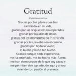 Michelle González Instagram - ‘Talent is the ability to let ideas manifest themselves through you’- Ha pasado 1 año desde que nació GEM, desde que llegue a Miami a grabar mis 3 primeras canciones, con el corazon en la mano (y roto además) permitiéndome ser lo más vulnerable posible, y sin pena o miedo a hacer algo nuevo para mi. Desde que estaba en el estudio grabando la canción vi en mi mente el video, y empecé a hacer mi visualizer con referentes de fotos y otros videos como referencia. Me decían que dejara de fantasear, que primero la canción y luego todo lo demás, pero yo vi todo esto en mi mente desde que la canté por primera vez, lo sentí. Cuando venía en el avión de regreso a CDMX ya tenía el videoclip completo en iMovie. “Ride the wave as long as it can be ridden. If u are fortunate enough to experience the strike of inspiration, take full advantage of the access”. No dejes que nadie frene tu inspiración o te diga que vas muy rápido! La primer persona en quien pensé para hacer mi video fue @tonatiuhmartinez , no solo por la amistad que tenemos sino porque es un fuckin genio, un máster y uno de los tesoros más grandes de la industria del cine mexicano. Ganador de 2 Arieles y una carrera que se cuenta sola. Nunca olvidaré cuando le puse GEM, la primer versión que tenía, su reaccion, emoción y todas las cosas me dijo… que esas me las quedo yo… me hizo firmar una carta compromiso para nunca olvidarlo cuando me hiciera muy famosa jajaja Gracias Tona, por ser mi guía, mi mentor, ayudarme a plasmar todas mis ideas, emociones y esa parte de mi vida tan importante y dolorosa en algo tan bello como lo es el video de GEM. Gracias por creer en mi siempre y apoyarme en cada uno de mis sueños! Que gente como tú y de tu talla sean parte de Maabelle, es un guiño del universo haciéndome saber que estoy en el lugar correcto y haciéndolo increíble. Tu energía es tu amuleto, no existen las coincidencias, se llama sincronicidad. Cuando estás alineado, cumpliendo tu propósito, siéndote fiel y permitiendo que la vida pase a través de ti, esos mini milagritos, son una realidad siempre presentes. Gracias a TODXS los que han sido parte de GEM! Esta sucediendo y es solo el inicio 🐈‍⬛✨