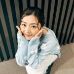 Michelle Wai Instagram - 唔捨得啊，今晚大結局啦🥲 #瑪嘉烈與大衛系列 #瑪嘉烈與大衛絲絲 #viuTV Outfit: @aliceandolivia_hongkong Makeup: @make_up_by_mw Hairstyle: @danielchou11278