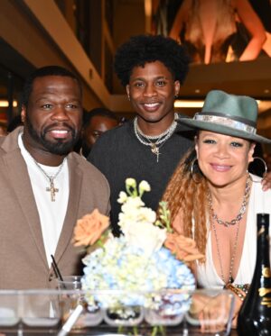 Michole Briana White Instagram - BMF. Family. ♥️😌
For Your Consideration. 
#bmf #winning #emmys #foryourconsideration #vote 
Mkup @quintessencemua 🤗♥️
Styled by @treneztheceo and @remixedboutique
