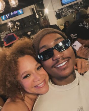 Michole Briana White Instagram - Happy Mother's Day!!! 💐🌼🌷🌻🌺🌸🪻🌹Now, about last night!!! Cast watch finale was so fire!!!🔥Hosted by #yourstruly 😉 at Slush @slushatl Thanks to all the cast and crew that came out from every season!!! It takes a village to put out the content of BMF and we are so grateful for everyone on our team! And thank you to Walter for having us at Slush! Your spot is everything! 😍Till next time. 💪🏽 

Designer @mariaharperdesigns 
makeup @quintessencemua
@synergy_pr_svcs @realbigmeechmom @clorissawrightthomas @bmfstarz @starz @shelly.williams.pub 
#happymothersday #season #finale #bmf