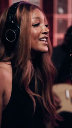 Mickey Guyton Instagram - WOMAN comes out tonight at midnight (11pm CT) 🖤 I’m so excited for you all to hear it! 

#newmusic