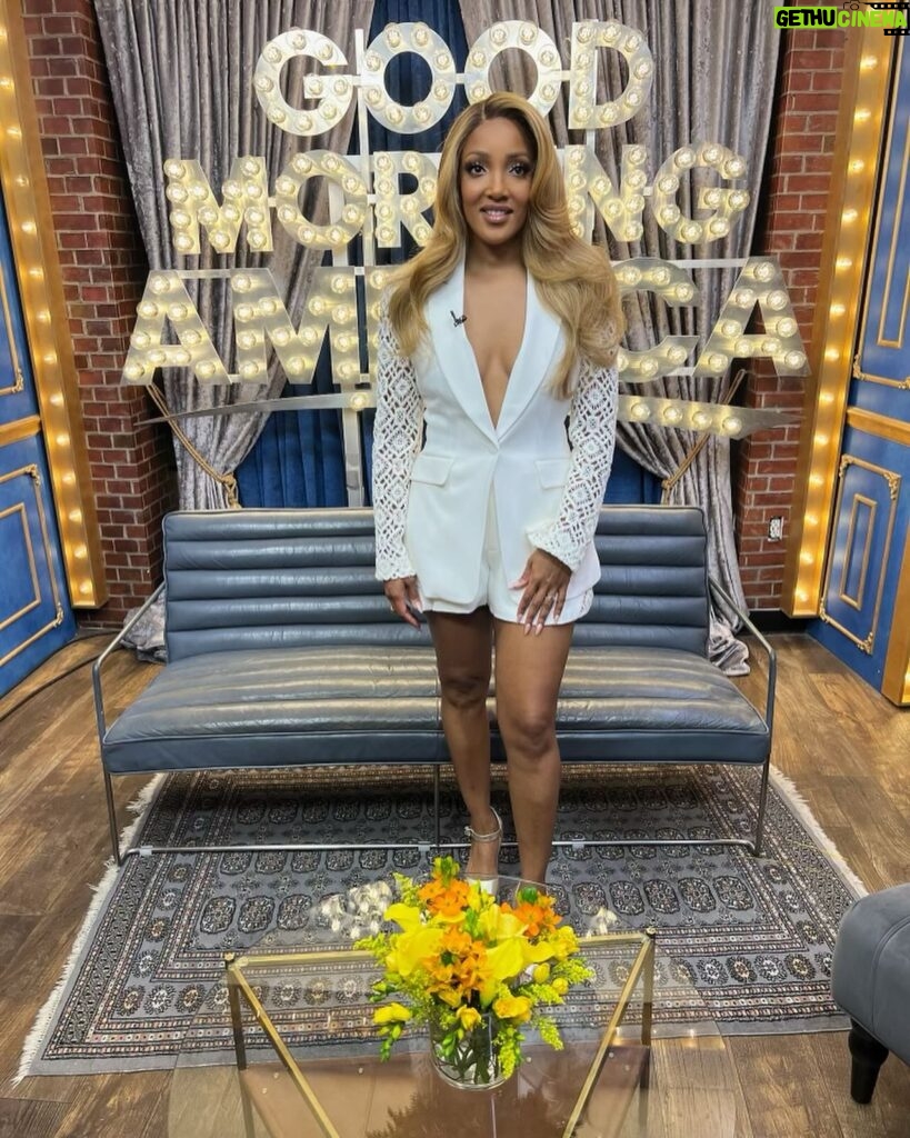 Mickey Guyton Instagram - I can’t think of a better way to celebrate @livenation’s Concert Week and my upcoming tour than on @goodmorningamerica performing #ScaryLove just in time for Mother’s Day! Thank you for having me, GMA! And thank you @cinqasept for the beautiful suit! Swipe for a surprise at the end that makes my mama heart burst. 🥹❤️ Select dates on my fall tour are participating in Concert Week, be sure to get your tickets while it’s still happening! 🎟️ See you on the road with @cmt! TOUR DATES 9/18 Atlanta, GA 9/20 Charlotte, NC 9/21 Asheville, NC 9/26 Washington, D.C. 9/27 New York, NY 9/28 Pittsburgh, PA 10/2 Kansas City, MO 10/3 Oklahoma City, OK 10/15 St. Louis, MO 10/17 Chicago, IL 10/18 Minneapolis, MN 10/19 Des Moines, IA 10/22 Madison, WI 10/23 Ann Arbor, MI 10/25 Grand Rapids, MI 10/30 Columbus, OH 11/1 Buffalo, NY 11/2 Toronto, ON 11/4 Boston, MA 11/6 Philadelphia, PA 11/8 Indianapolis, IN 11/9 Lexington, KY