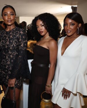 Mickey Guyton Instagram - First fashion week! I felt like I had no business being there but was so quickly reminded that I was supposed to be there. Thank you for being so loving and inviting me. 

@michaelkors