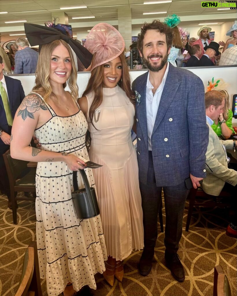 Mickey Guyton Instagram - We Kentucky Derby’d 🐎 👗: @sierraxdarien