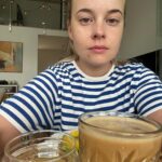 Miisa Rotola-Pukkila Instagram - Elämä on kontrasteja💄🎥✨📺🦦💤🥱 muah @lauramelanieh