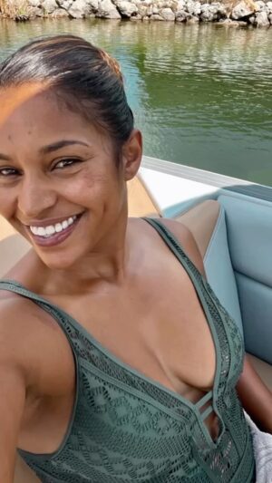 Mika Kleinschmidt Instagram - Welcoming September with a Splash! Still feeling like summer here in Florida and we’re going to soak it up to the last sunset! Savor this Saturday and make it count! 
#summerdays #floridalife #september #dogmom #lakelife #atxboats #cruising