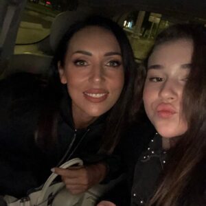 Mikella Abramova Instagram - С днём рождения♥️ 
Спасибо за то что всегда рядом, всегда права, всегда знаешь правильный ответ на любой мой вопрос. Спасибо что являешься моим пожизненным примером во всём. I would be grateful to become half as good a person and mother as you are. You inspire me to do better and try my best so thank you for that) love you more than anything else in the world.
Mik♥️