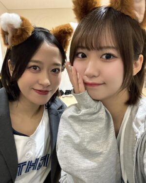 Miki Nonaka Instagram - 北海道日本ハムファイターズ「LIVE DAYS！〜心躍る大交流戦」@エスコンフィールドHOKKAIDO 幸せな時間をありがとうございました🦊🩵
.
#牧野真莉愛 ちゃんのファーストピッチかっこよかったです☺️✨
#小田さくら さん
#山﨑愛生 ちゃん
#櫻井梨央 ちゃん
#弓桁朱琴 ちゃん
#北海道日本ハムファイターズ
#エスコンフィールドHOKKAIDO 
#helloproject#morningmusume24#モーニング娘#モーニング娘24#野中美希#ちぇる