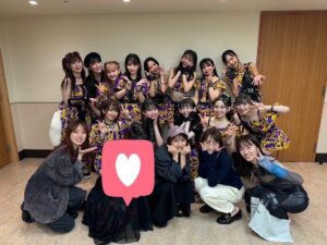 Miki Nonaka Instagram - モーニング娘。'24 コンサートツアー春MOTTO MORNING MUSUME。FINAL
お越しくださったハロー！プロジェクトの先輩方✨️お忙しい中観に来てくださりありがとうございました！先輩のみなさまが居てこそ今があるので、尊敬・感謝の気持ちを忘れずにこれからもみんなでモーニング娘。を繋いでいきたいです。実はツアー中も先輩にアドバイス頂きながら過ごしていました、いつも素敵なお言葉をありがとうございます！観ていただけてうれしかったです🫶🏻💗
.
#飯田圭織 さん
#市井紗耶香 さん
#小湊美和 さん
#高橋愛 さん
#譜久村聖 さん
#鞘師里保 さん
#飯窪春菜 さん
#佐藤優樹 さん
#工藤遥 さん
#モーニング娘
#太陽とシスコムーン さん
#helloproject#morningmusume24#モーニング娘24#野中美希#ちぇる
