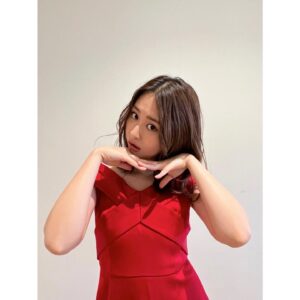 Miki Yanagi Instagram - .
先日、私の地元大府市で行われた『OBU-1グランプリ2021withメディアス』のオフショットです！
すんごい楽しかったからまた開催されますように🙏🏽
お隣はMCで沢山助けていただいた @kento1989 さんですっ！
ありがとうございました☺️
.