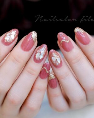 Miki Kawanishi Instagram - 💅

載せ忘れてたーーーーー！！！！！
このネイルすごいお気に入り😽❣️

いつもありがとうございます🤍
@nailsalon_filer 

#ネイル #ジェル #ジェルネイル #ネイルデザイン #nail #nailart #jellnail #みきぽんネイル #ピンクネイル #シェルネイル #そういえば待ち受けショックアイさんにしました