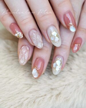Miki Kawanishi Instagram - 💅💠

数ヶ月前の( ᵒ̴̶̷᷄꒳ᵒ̴̶̷᷅ )🤍

@nailsalon_filer 
ありがとうございます🫶

#ネイル #ジェル #ジェルネイル #ネイルデザイン #nail #nailart #jellnail #みきぽんネイル #キルティングネイル #シェルネイル