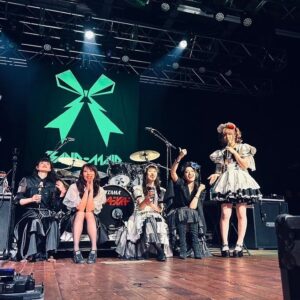 Miku Kobato Instagram - 🌏思い出投稿っぽ
North America tour🕊🇺🇸

2023.8.15
House of Blues Anaheim
in Anaheim, CA

Thank you SOLD OUT po!!!
On this day, 
I'm sure the venue was more lively than the nearby Disneyland, 
don't you think po?!
It was a really fun night po!!

次はみんなでディズニーランドにも行きたいっぽね？！

#bandmaid #10thanniversary #anniversary #tour #anaheim