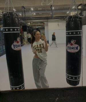 Miku Martineau Instagram - thank you so much for having me @yamamoto_sports_academy I had so much fun! ❤️💪