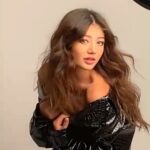 Miku Martineau Instagram - some more bts 😌🤍 Photographer: Chris Nicholls Hair: Kristen Klontz Makeup: Simone Otis Stylist: Corey Ng