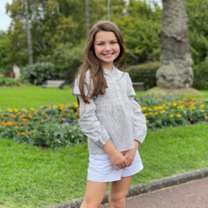 Mila Harris Instagram - 🥳 11 years old today! 🎉 Time flies when you’re having fun! #birthday #girl #love #life #blessed #time #celebration #11 #today